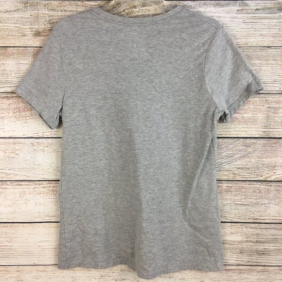 2 Gray T-Shirts Time And Tru, Danskin V-Neck Women's Large - Picture 6 of 11
